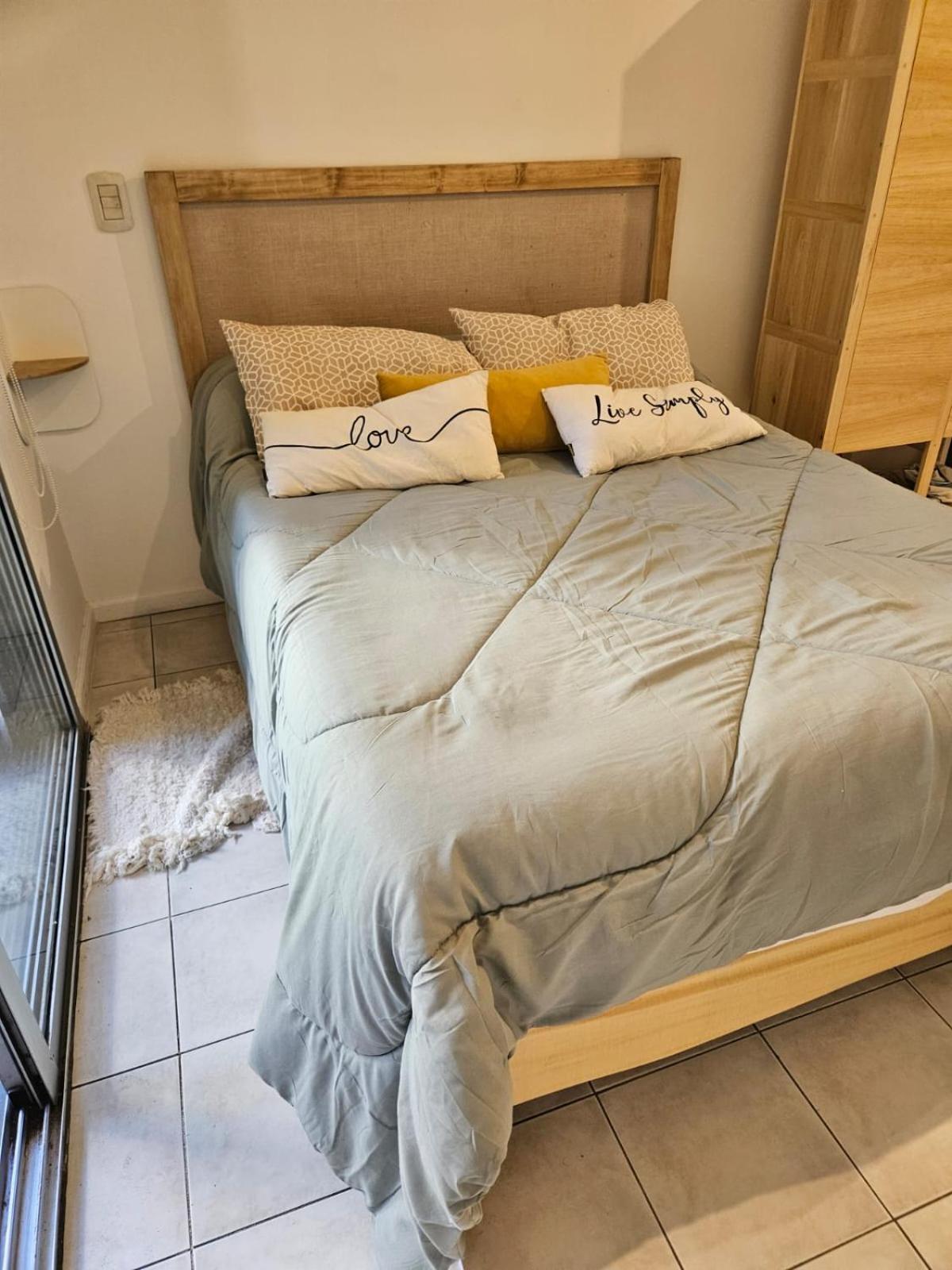 Movistar Arena - Departamento Moderno, Comodo, Luminoso - Hasta 3 Huespedes - Crespo Appartement *