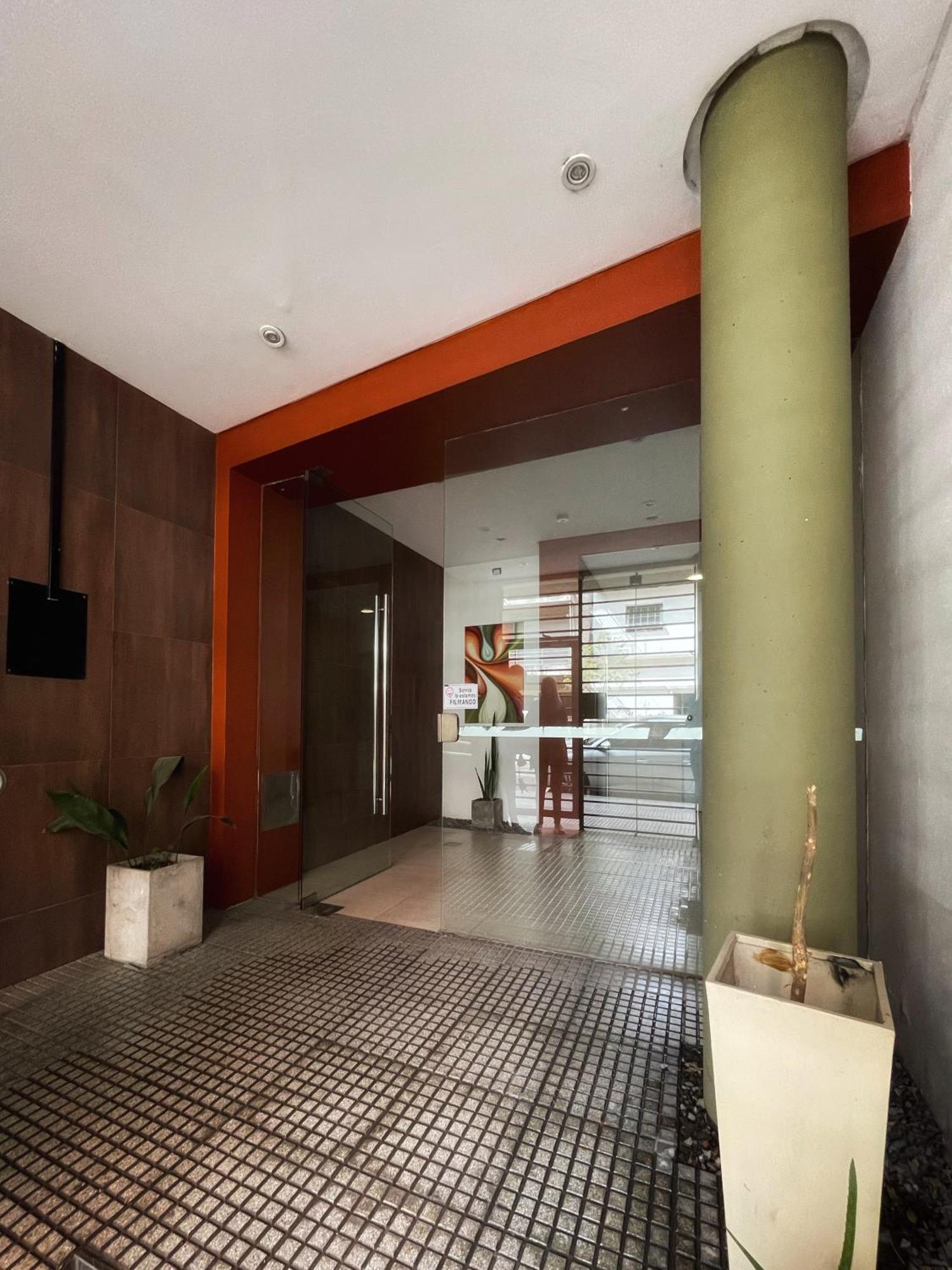 Movistar Arena - Departamento Moderno, Comodo, Luminoso - Hasta 3 Huespedes - Crespo Appartement *